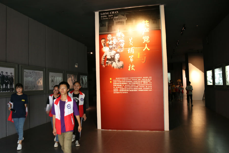 梧州市博物馆1.JPG